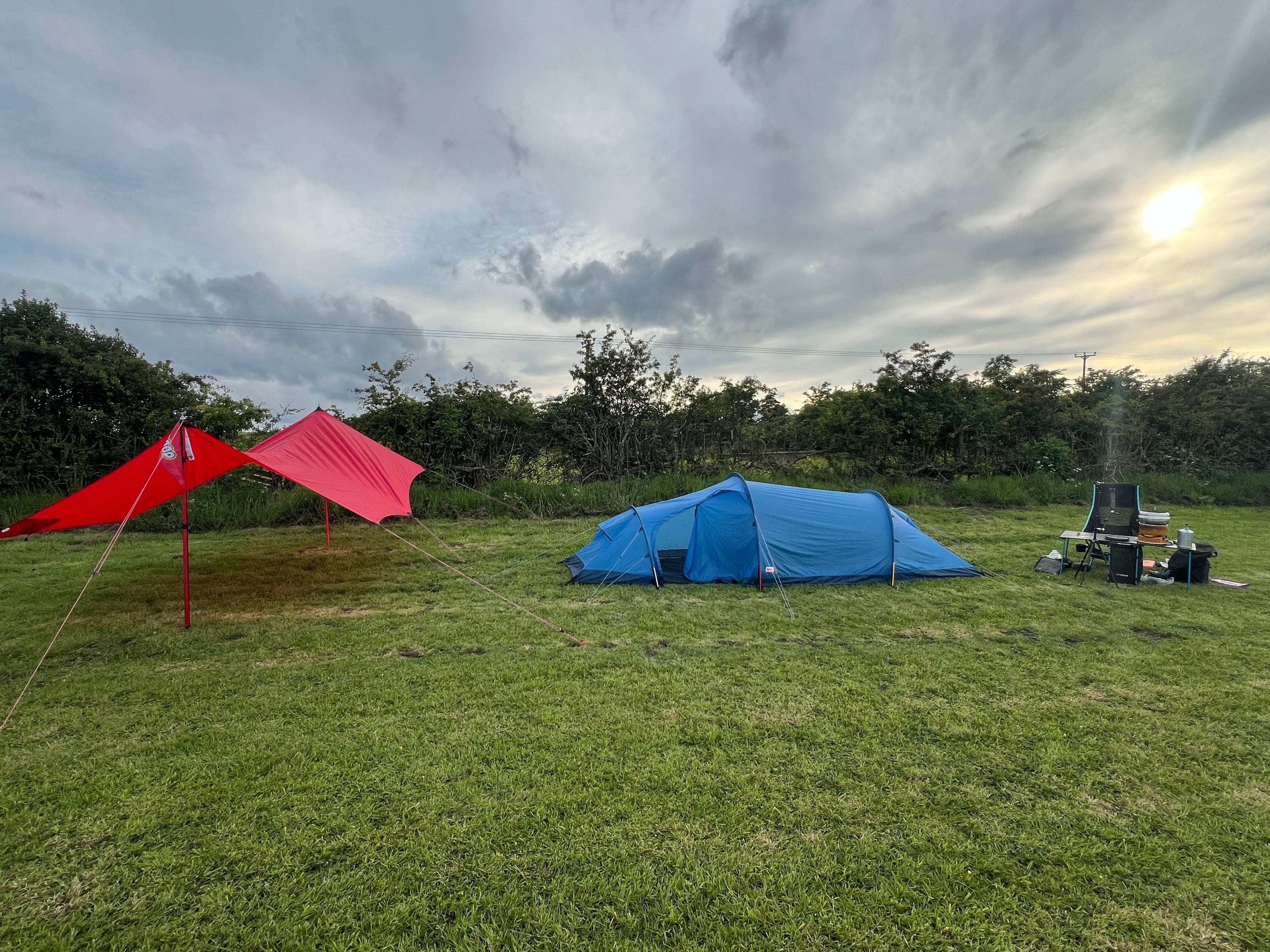 🎂 Surprise Camps, Corned Beef Wellingtons & Strawberry Moons: A Weekend Under Canvas